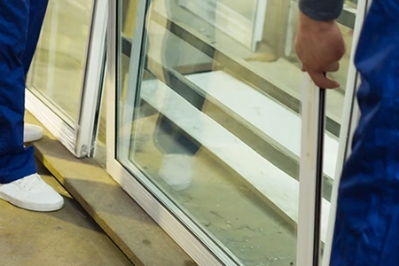 Commercial Glass Repair Technician in Port Orange, FL
